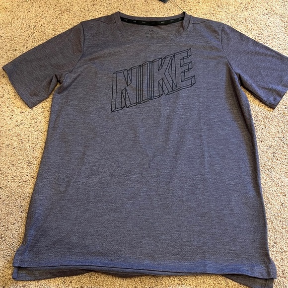 Nike Dri-fit T-shirt Grey Youth XL - Picture 1 of 5